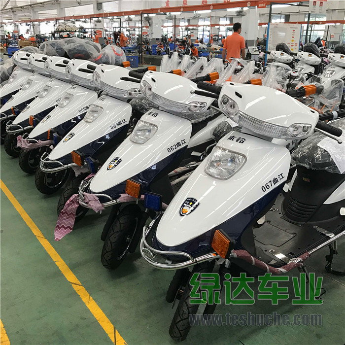 西安曲江新区城管执法局低碳环执法巡逻电动车